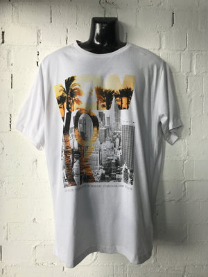 Mens T-Shirt • New York