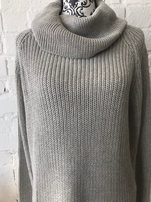 Cable Knit Jumper with Cowl Neck • Grey