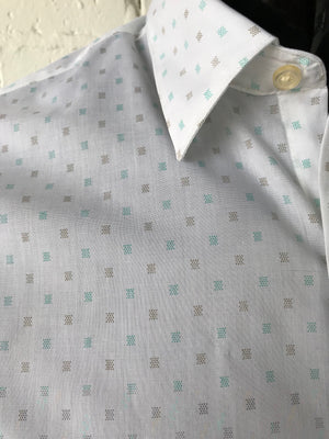 Van Heusen Mens Short Sleeve Shirt • White with Square Pattern